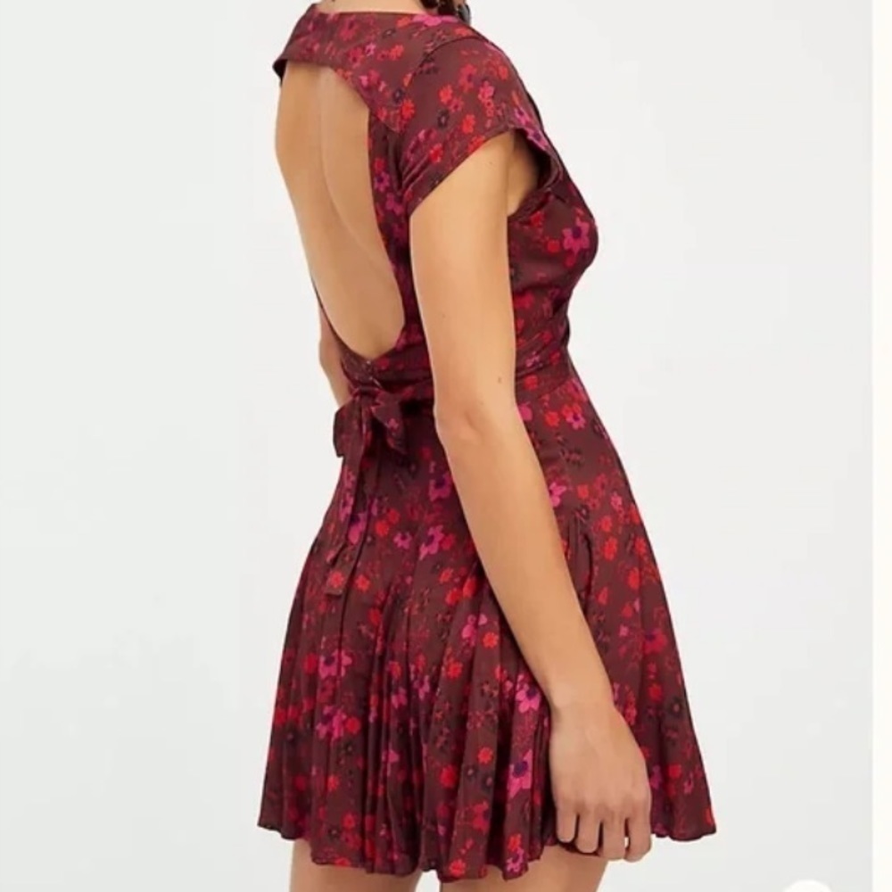 NWT Free People It Takes Two Floral Wrap Open Back Mini Dress Size Small